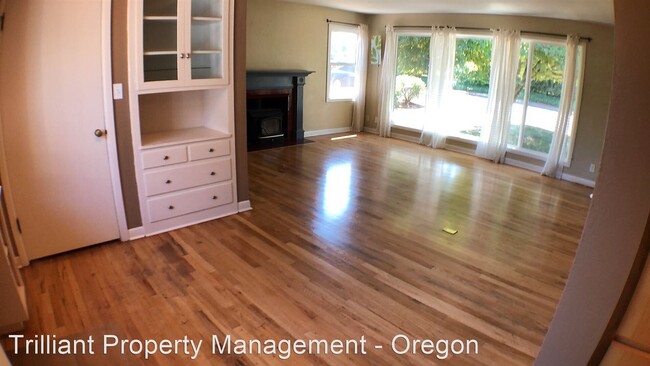 Building Photo - 3 br, 2 bath House - 275 Culver Lane South