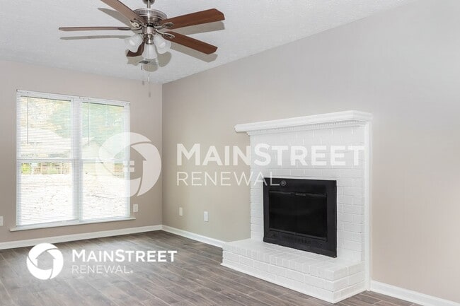 Building Photo - 8947 Gardener Dr