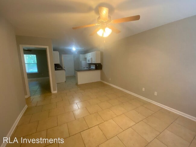 Building Photo - 2 br, 2 bath House - 304A Clint Road