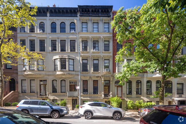 Building Photo - 22 West 83rd Street