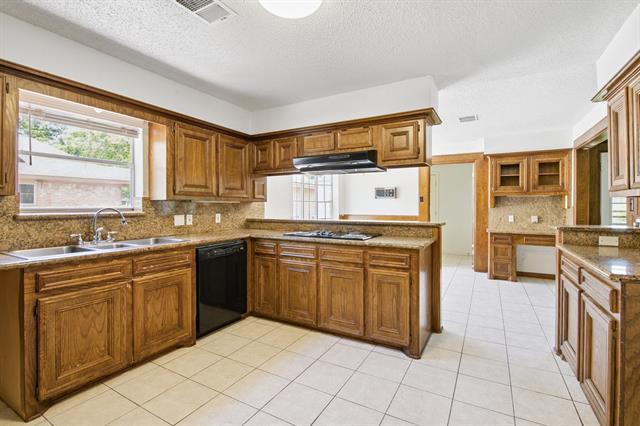 Building Photo - 5914 Havenwoods Dr