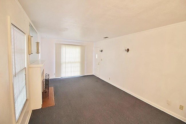 Foto del edificio - 3943 Wilder St