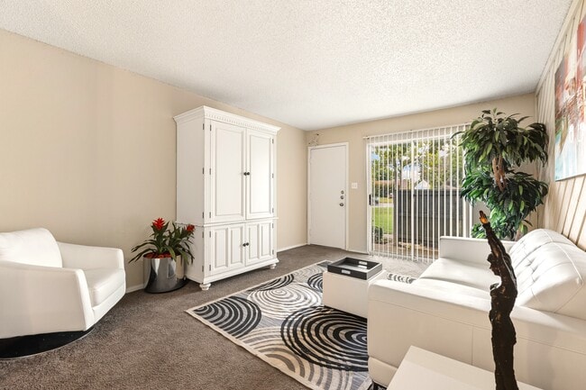 Building Photo - Avondale Apartment Homes