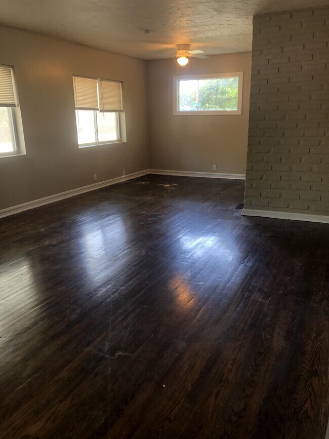 6658 Flora Ave, Kansas City, MO 64131 House Rental in Kansas City, MO