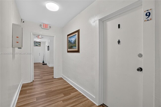 Building Photo - 3409 S Le Jeune Rd