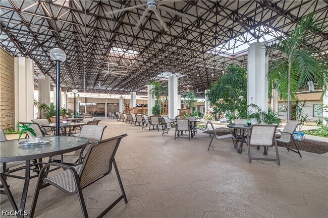 Foto del edificio - 1580 Pine Valley Dr