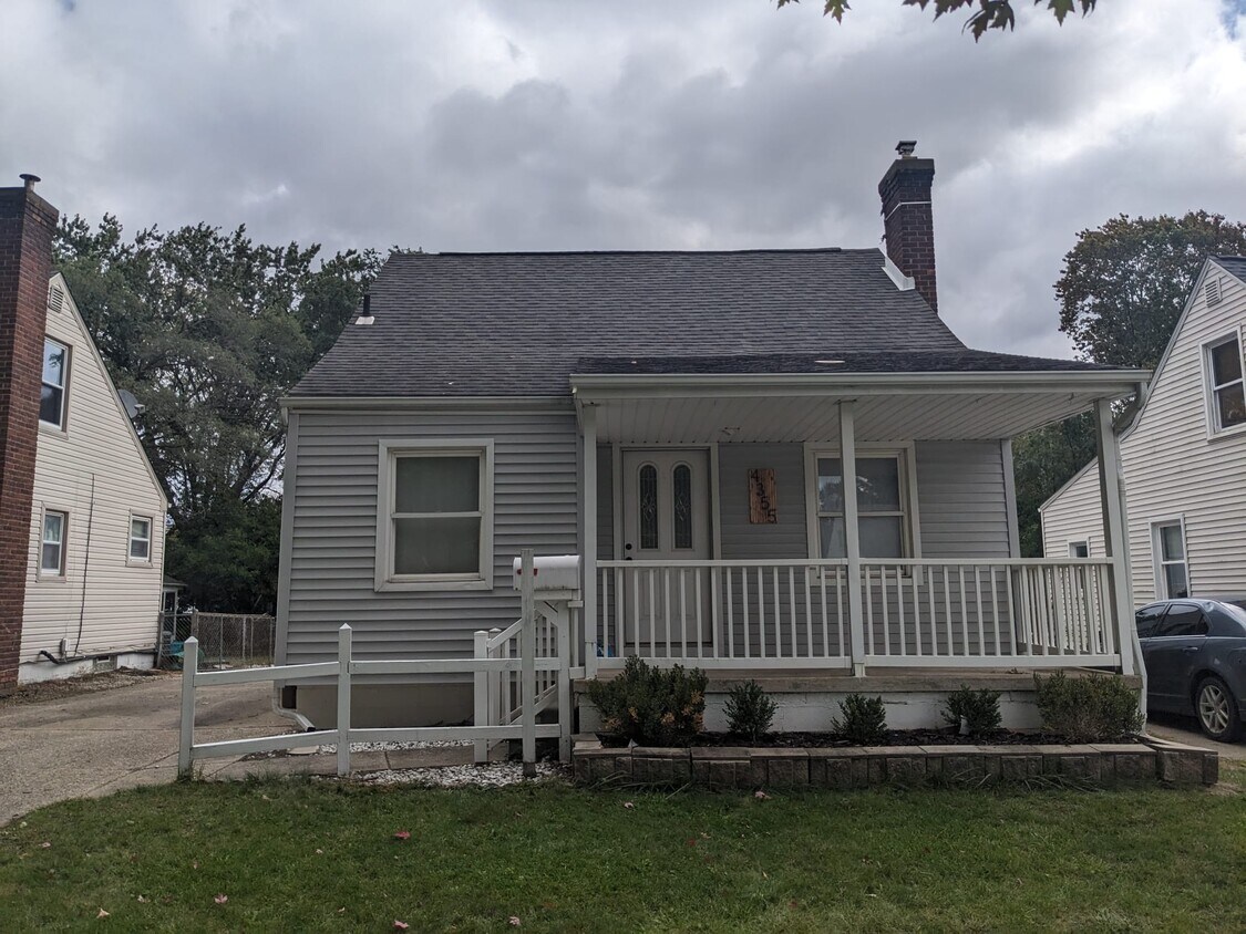 4355 1st St, Wayne, MI 48184 House Rental in Wayne, MI