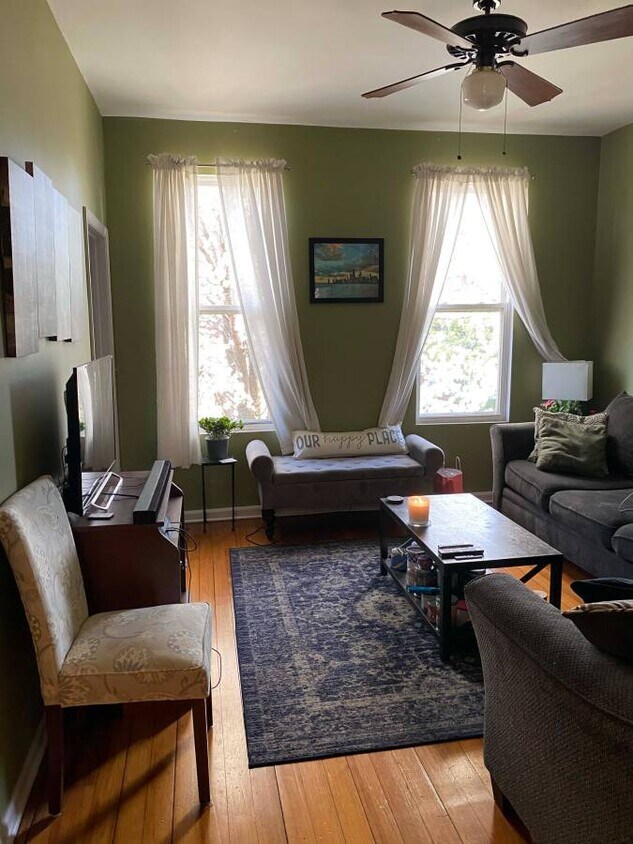 1808 W Haddon Ave Unit 2F, Chicago, IL 60622 Apartments in Chicago