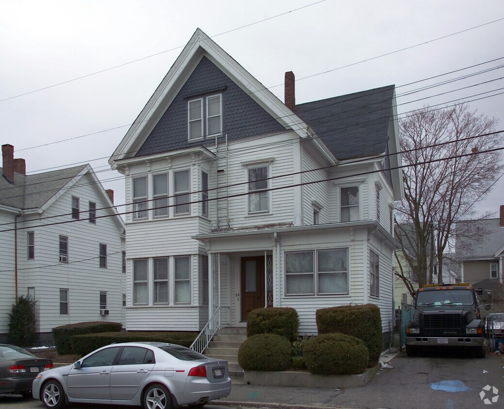 Building Photo - 26 Cedar St