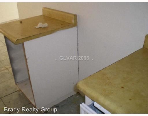 Building Photo - 5 br, 2 bath House - 5119 Reeder Cir.