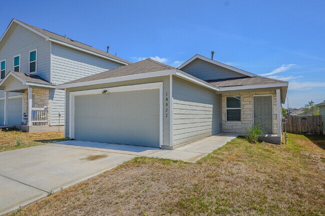 Photo - 10022 Kersey Ml Apartment