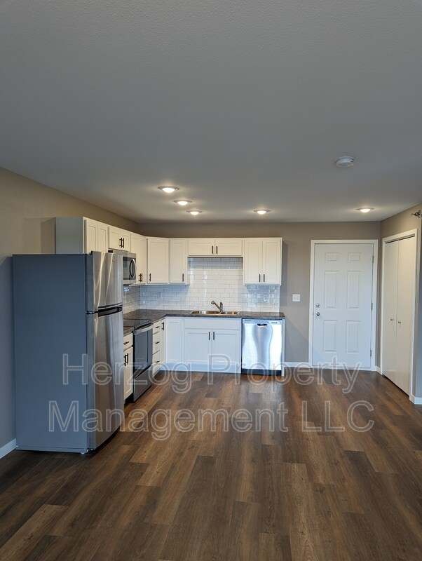 Foto del edificio - 1873 10th Ave E