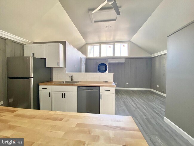 Foto del edificio - 4340 Millcreek Rd