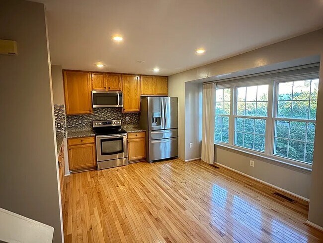 Foto del edificio - 6228 William Edgar Dr