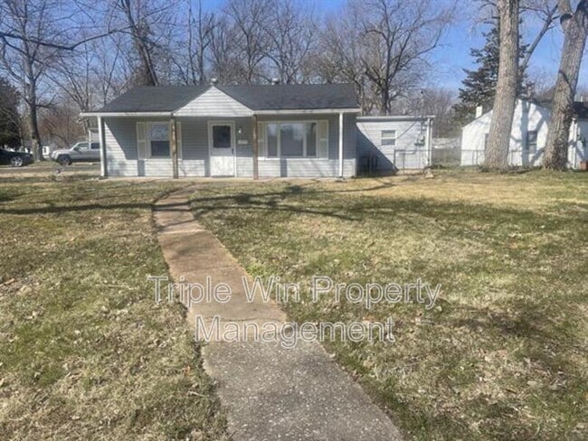 Building Photo - 1105 Sansu Ln