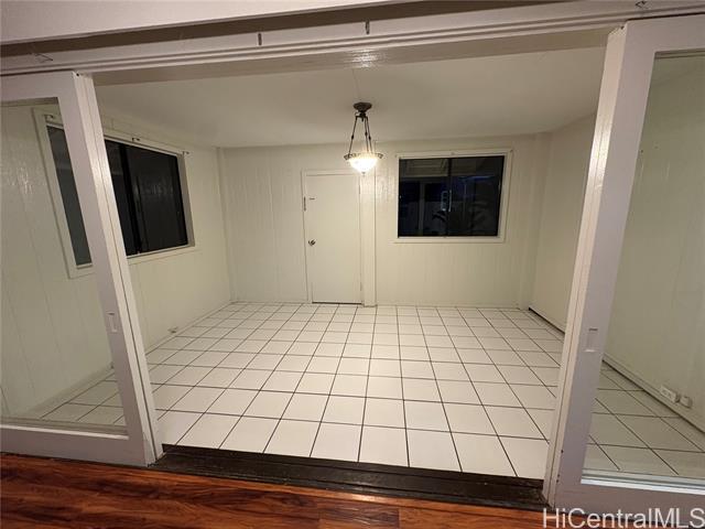 Building Photo - 45-441-441 Meakaua St
