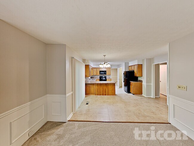 Foto del edificio - 1720 Ridgefield Dr