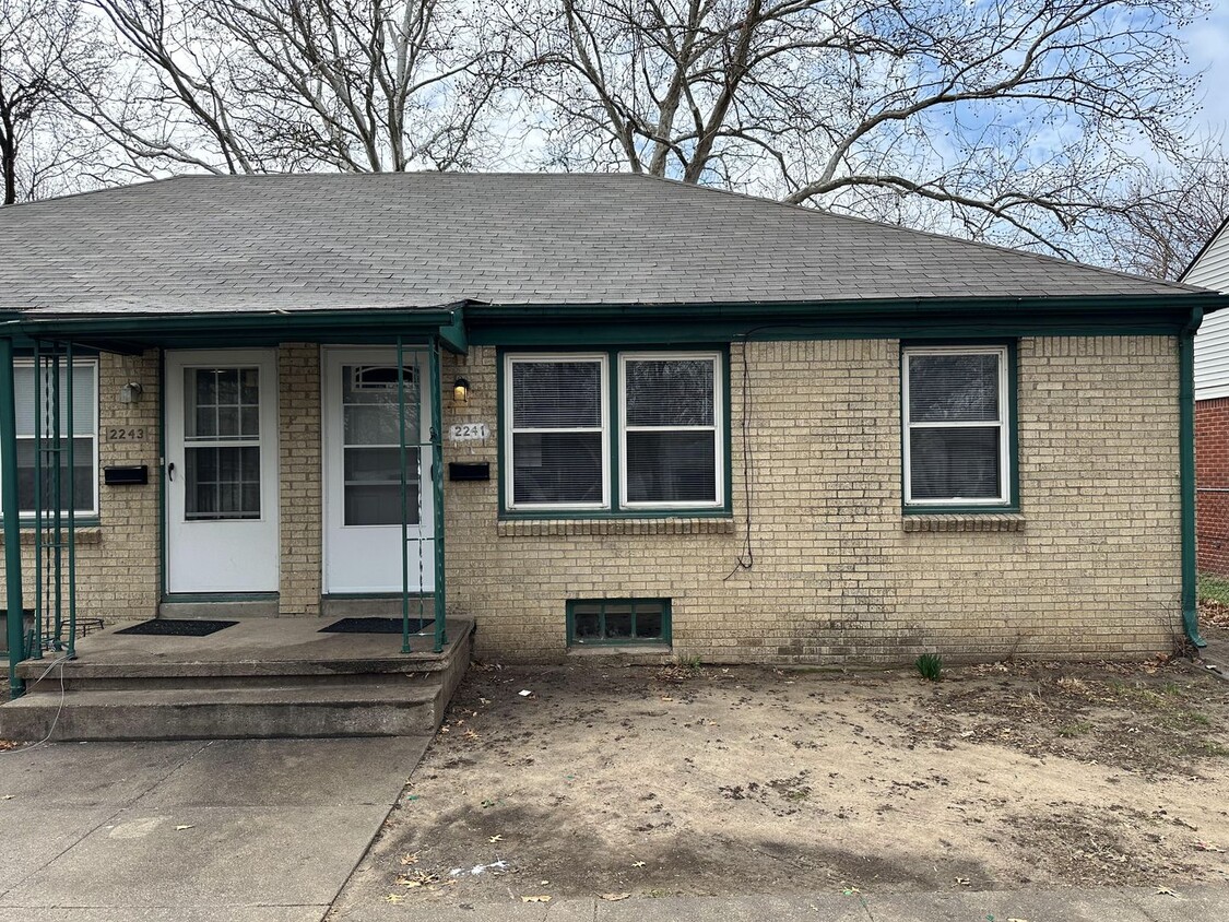 Primary Photo - S Kansas St Duplex