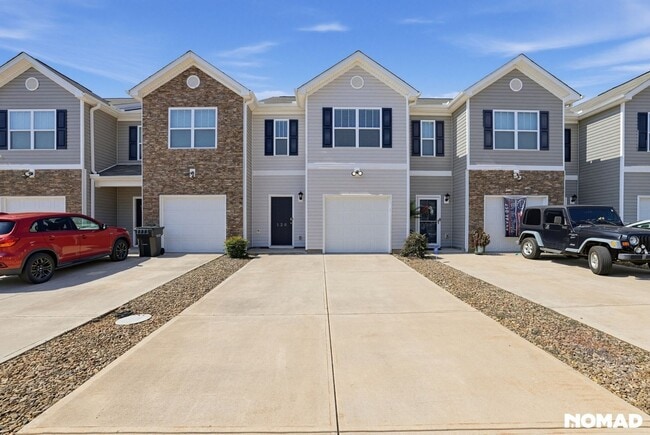 Building Photo - 120 Sunriff CT