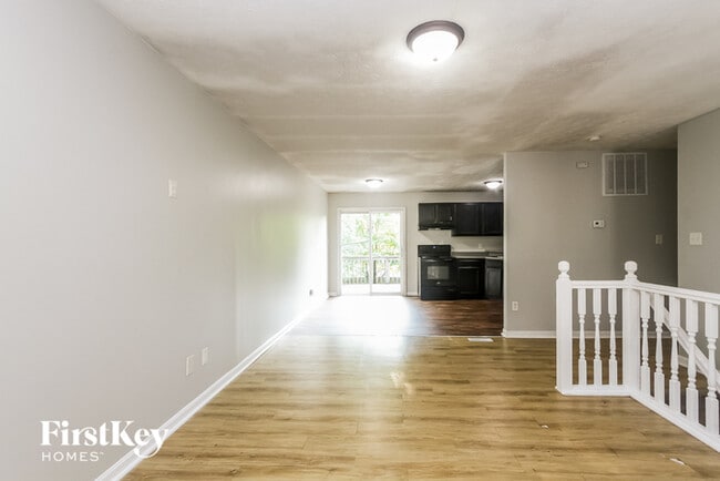 Building Photo - 3540 Bearwood Dr