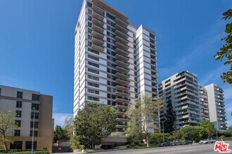Building Photo - 10445 Wilshire Blvd