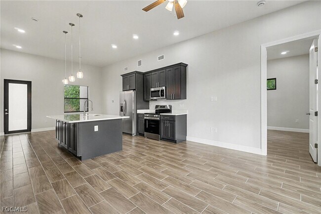 Foto del edificio - 3013 4th St SW