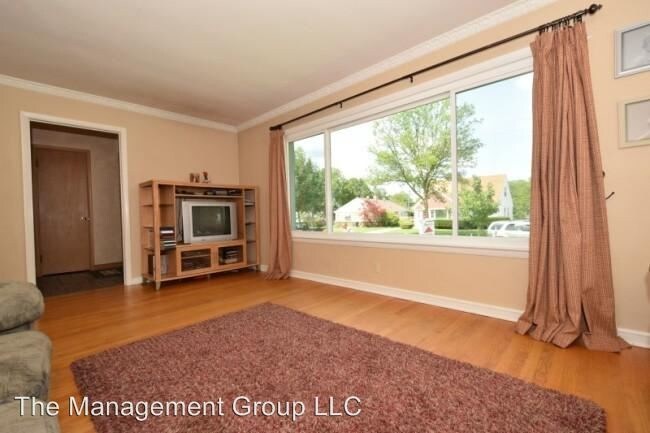 Foto del edificio - 3312 N 94th St