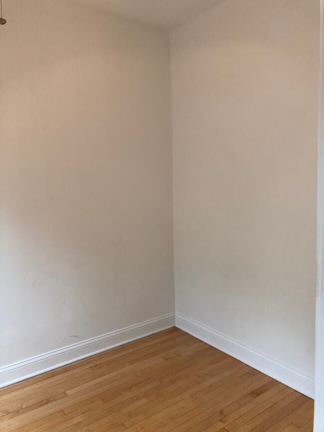 Foto del edificio - 1810 W Wabansia Ave