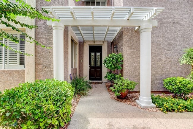 Building Photo - 1500 San Juan Hills Dr