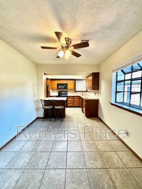 Foto del edificio - 2915 S 138th E Ave