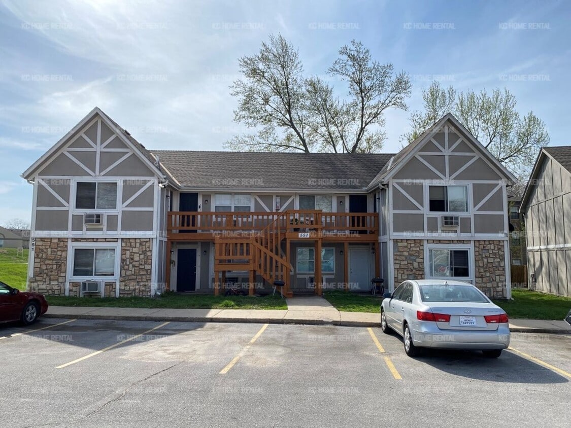 551 N Somerset Terrace Unit D, D, Olathe, KS 66062 Condo for Rent in