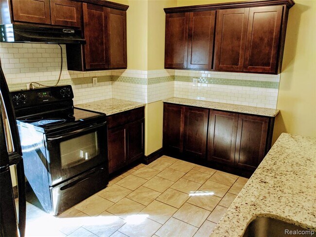 Foto del edificio - 4724 Avery St