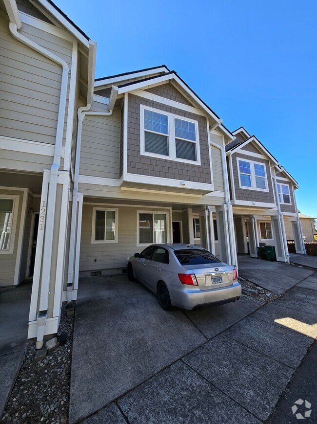 Building Photo - 1253 NE 86th Way