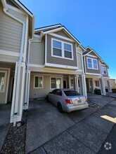 Building Photo - 1253 NE 86th Way