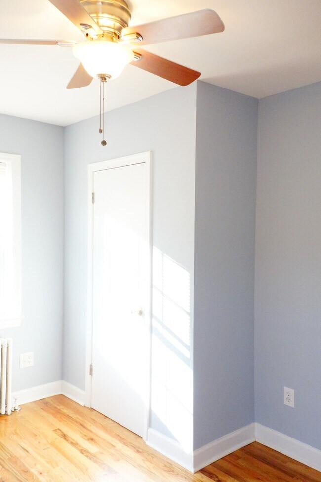 Foto del edificio - 311 Domer Ave