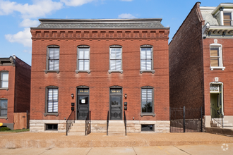 Building Photo - 2631-2633-2633 Shenandoah Ave