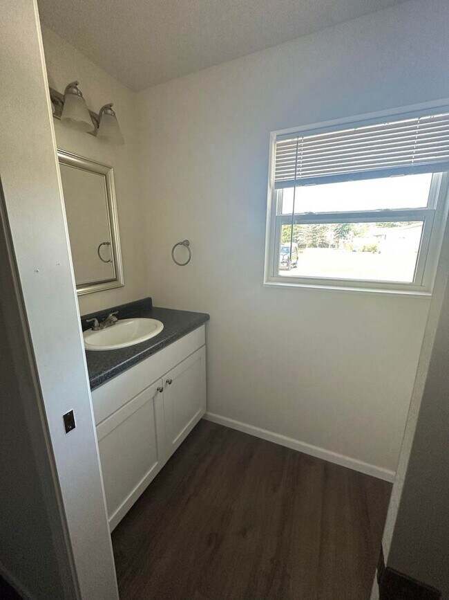 Foto del edificio - 3 Bedroom Duplex