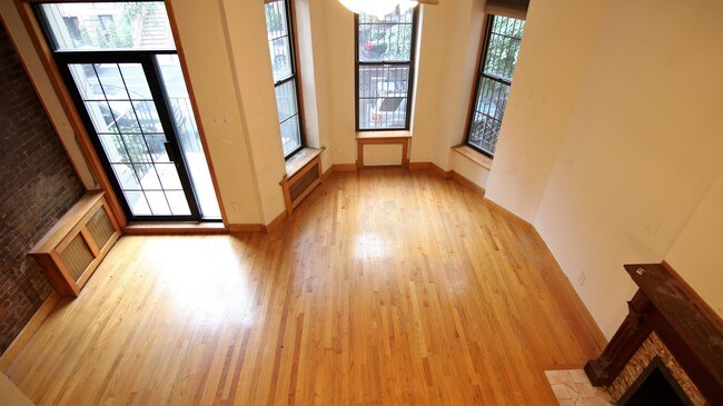 Foto del edificio - 302 W 90th St
