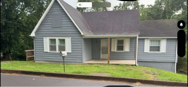 Primary Photo - 26 Barker St