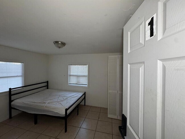 Foto del edificio - 4638 America St