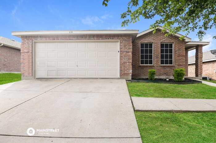Primary Photo - 618 Almandora Dr