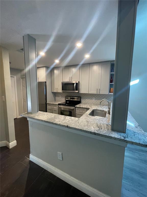 Foto del edificio - 7652 Spring Bay Cove