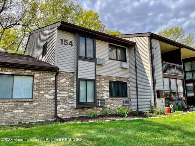 Foto del edificio - 154 Cross Slope Ct