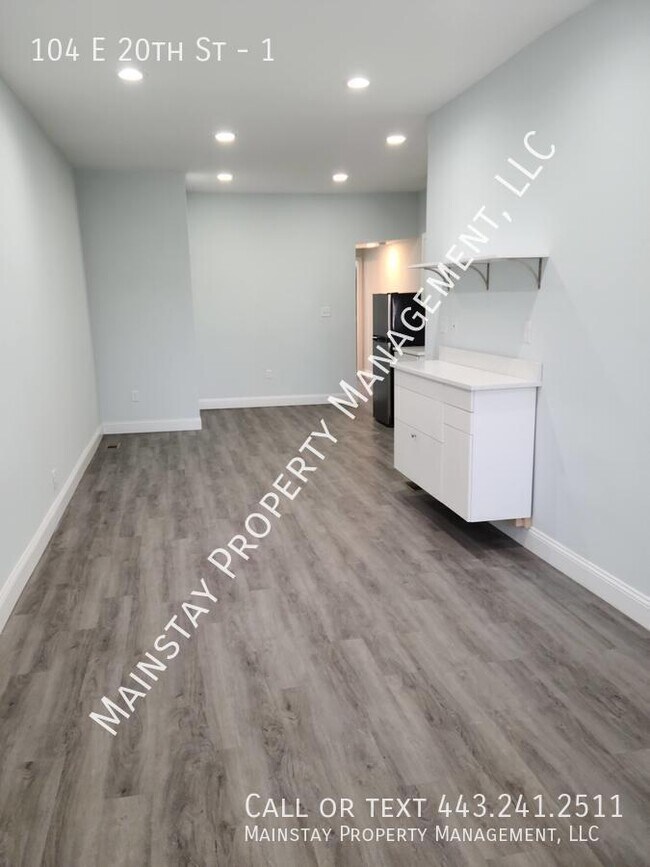 Foto del edificio - 104 E 20th St