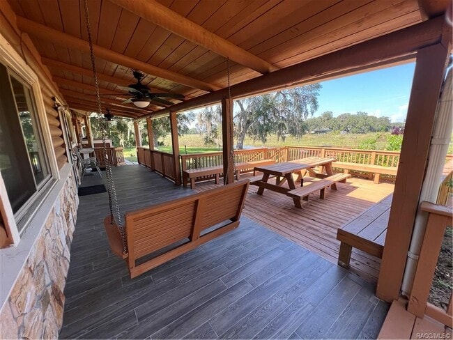 Building Photo - 6128 N Bayfront Dr