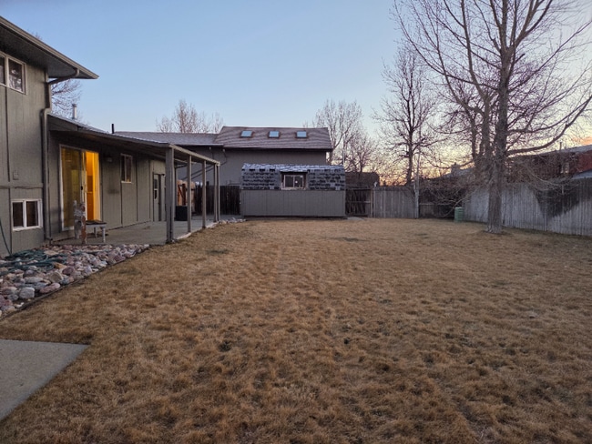 Building Photo - 1871 Shumway Ave