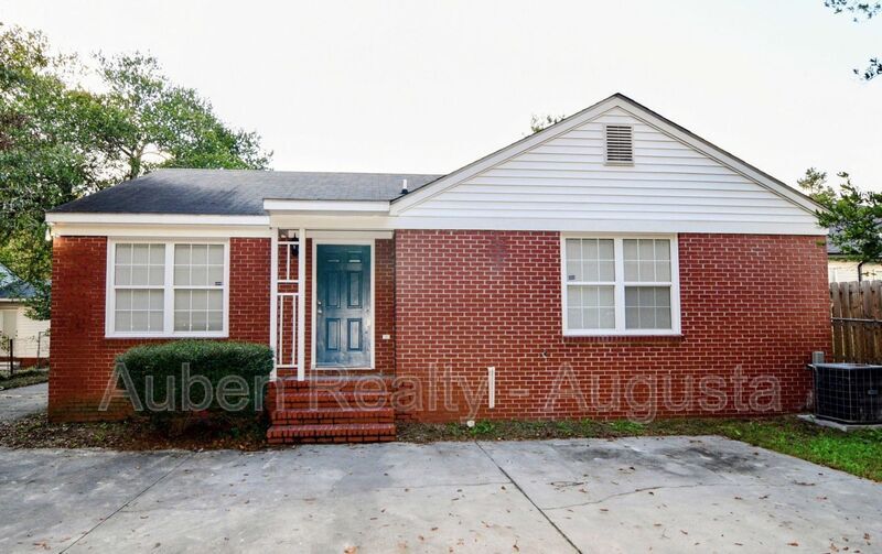 1442 Troupe St Unit B, Augusta, GA 30904 Condo for Rent in Augusta