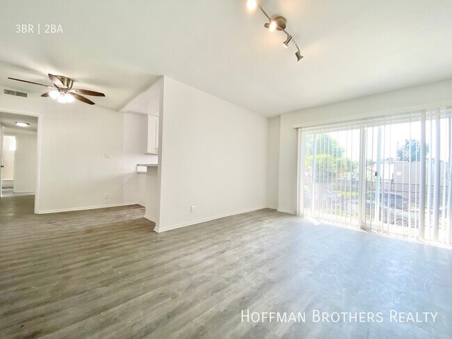 Foto del edificio - 6125 Horner St