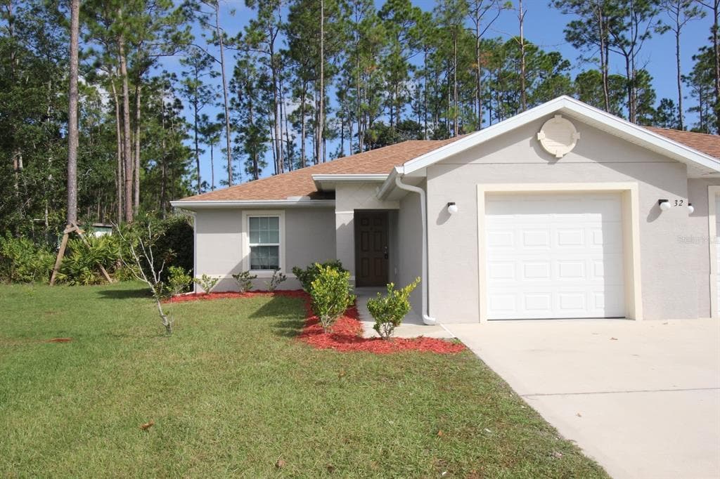 Foto principal - 32 Regency Dr