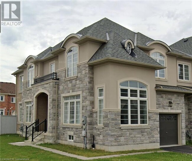 Building Photo - 67 Heming Trl